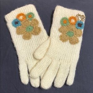 Betsey Johnson Knit Gloves